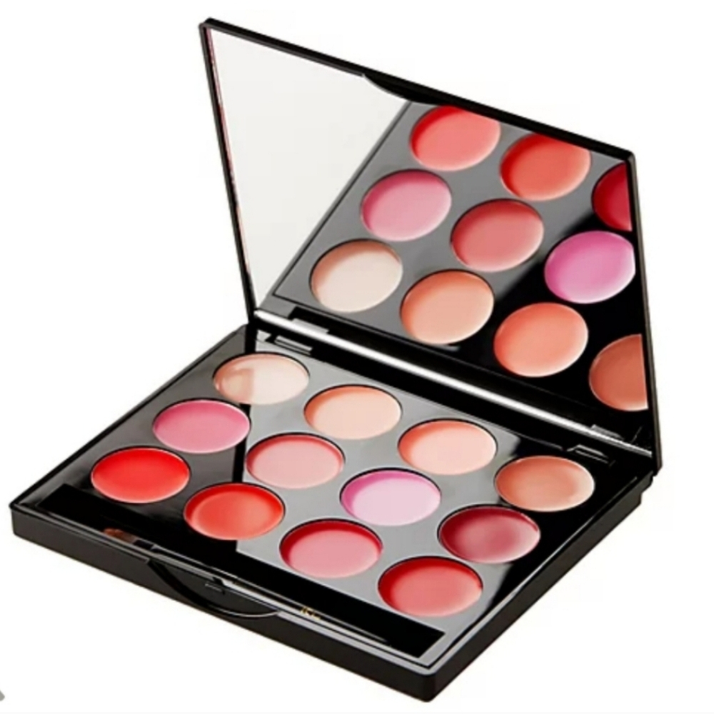 BNIP ISH Lip Palette with 11 Gorgeous Mixable Shades+1 Moisturizing Topper